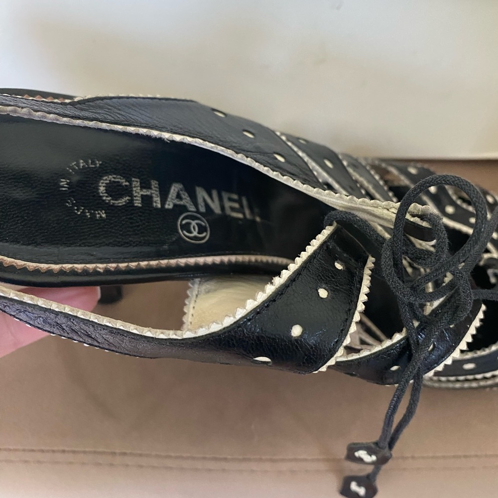 Chanel Vintage Leather pumps, size 41, in good condition - Picture 7 of 8